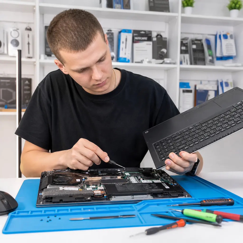заменить клавиатуру на ноутбуке Acer в Ревде